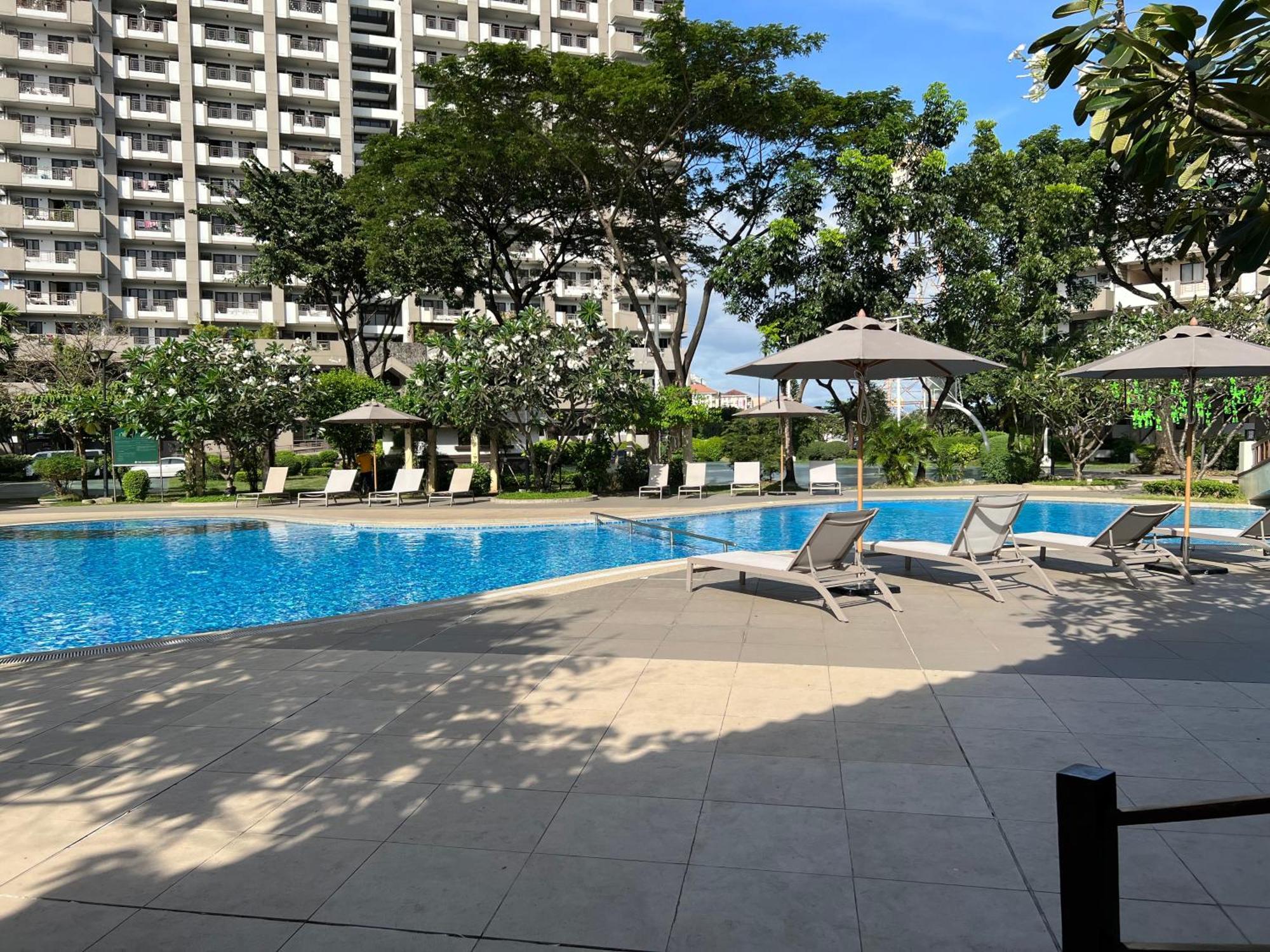 Stunning 2Br Apt, 65 Sq M Netflix At Rosewood Pointe Residences Near Bgc マニラ市 エクステリア 写真