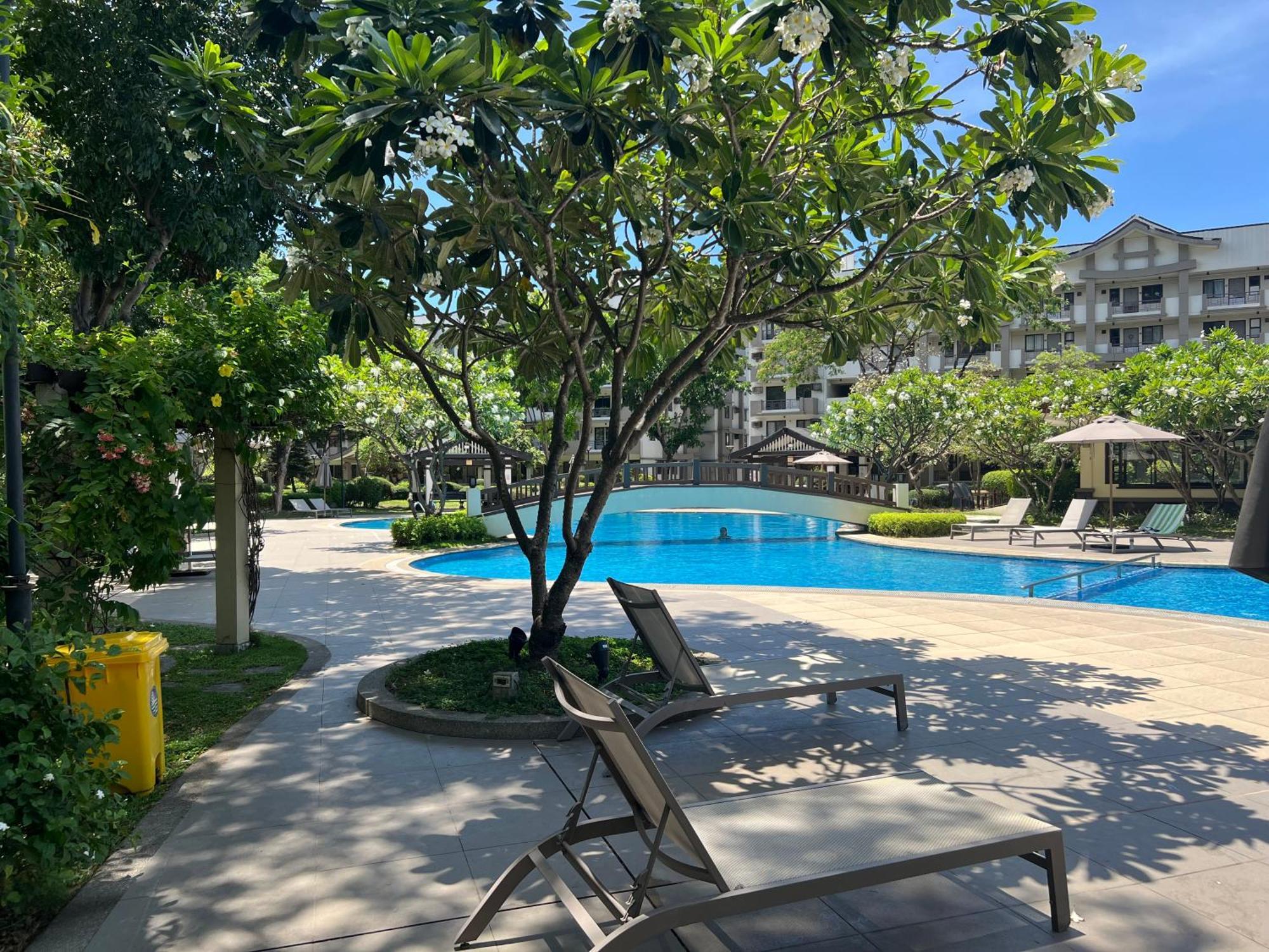 Stunning 2Br Apt, 65 Sq M Netflix At Rosewood Pointe Residences Near Bgc マニラ市 エクステリア 写真