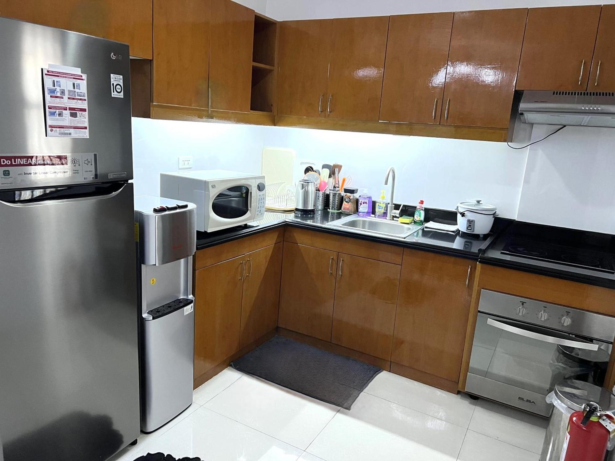 Stunning 2Br Apt, 65 Sq M Netflix At Rosewood Pointe Residences Near Bgc マニラ市 エクステリア 写真