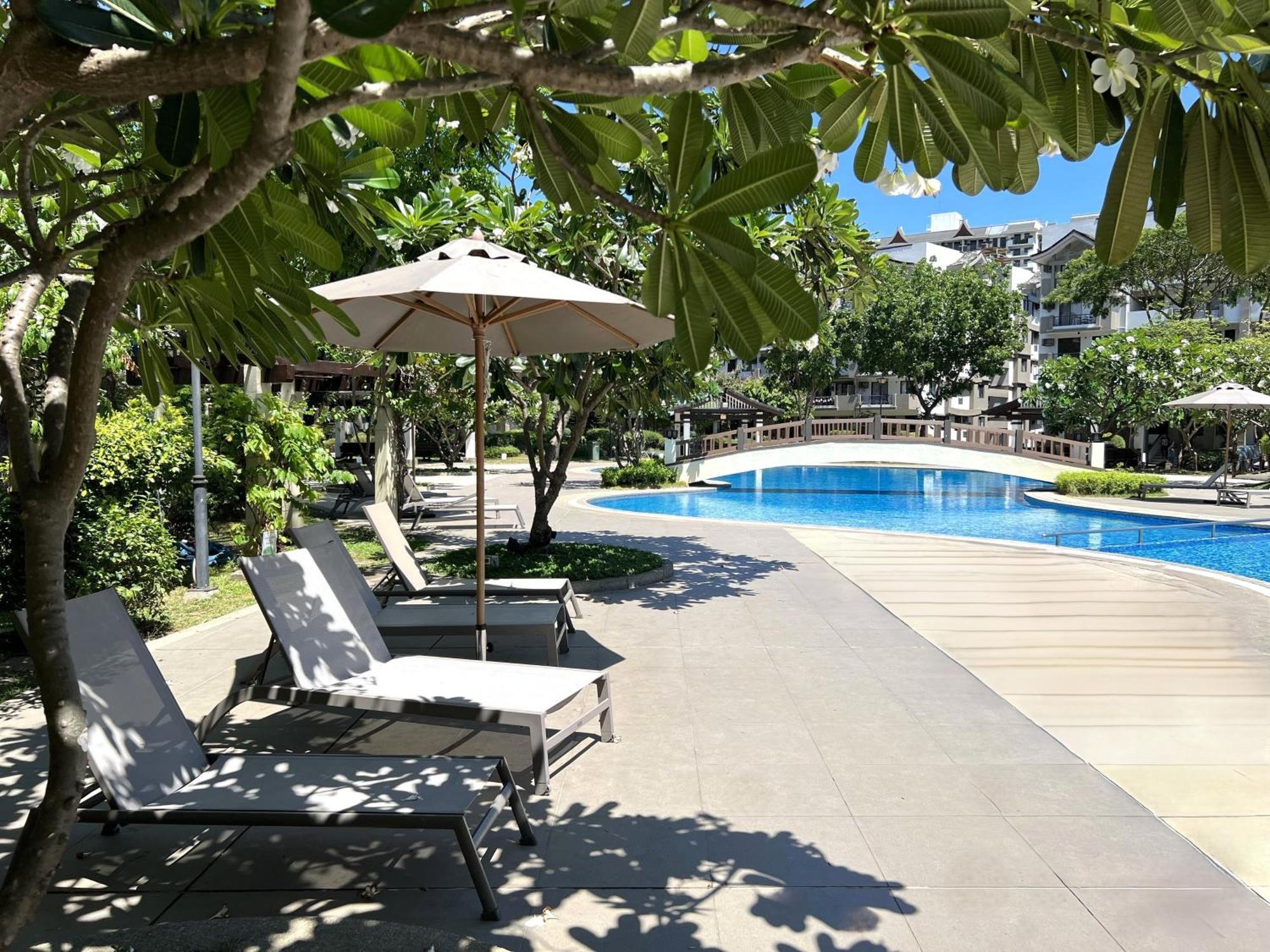 Stunning 2Br Apt, 65 Sq M Netflix At Rosewood Pointe Residences Near Bgc マニラ市 エクステリア 写真